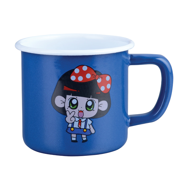 Taza de esmalte de anillo aislada de borde acampanado de 303 dC